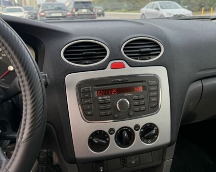 Синій Форд Фокус, об'ємом двигуна 1.6 л та пробігом 244 тис. км за 4000 $, фото 19 на Automoto.ua