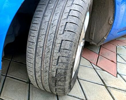 Синий Форд Фокус, объемом двигателя 1.6 л и пробегом 350 тыс. км за 5500 $, фото 2 на Automoto.ua