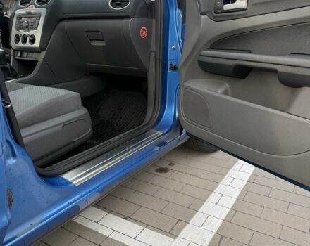 Синій Форд Фокус, об'ємом двигуна 1.6 л та пробігом 244 тис. км за 4000 $, фото 10 на Automoto.ua