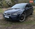 Синій Форд Фокус, об'ємом двигуна 1.4 л та пробігом 325 тис. км за 3000 $, фото 1 на Automoto.ua