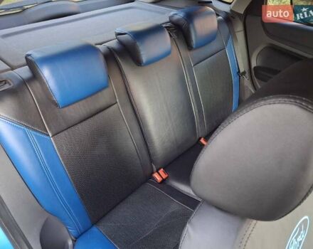 Синий Форд Фокус, объемом двигателя 1.6 л и пробегом 230 тыс. км за 5500 $, фото 20 на Automoto.ua