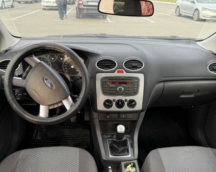 Синій Форд Фокус, об'ємом двигуна 1.6 л та пробігом 244 тис. км за 4000 $, фото 16 на Automoto.ua