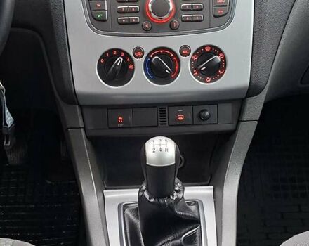 Синий Форд Фокус, объемом двигателя 2 л и пробегом 357 тыс. км за 3900 $, фото 15 на Automoto.ua