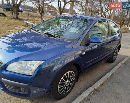 Синій Форд Фокус, об'ємом двигуна 1.6 л та пробігом 249 тис. км за 4500 $, фото 1 на Automoto.ua