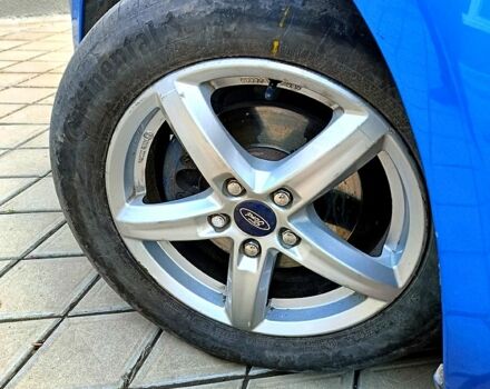 Синий Форд Фокус, объемом двигателя 1.6 л и пробегом 350 тыс. км за 5500 $, фото 1 на Automoto.ua