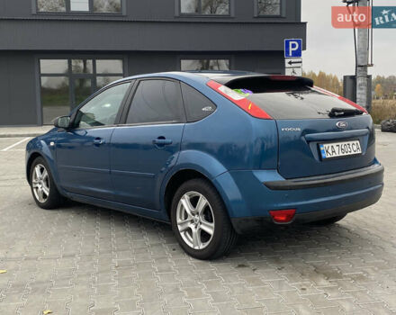 Форд Фокус 2007 у Києві на Automoto.ua Синій Форд Фокус, об'ємом двигуна 1.6 л та пробігом 285 тис. км за 3600 $, фото 1 на Automoto.ua