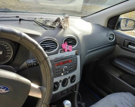 Форд Фокус 2007 в Славуте на Automoto.ua Синий Форд Фокус, объемом двигателя 1.6 л и пробегом 249 тыс. км за 4500 $, фото 16 на Automoto.ua