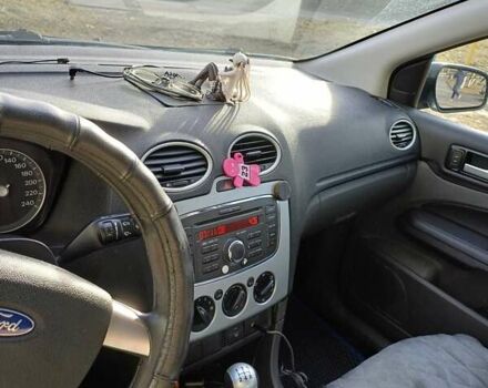 Синій Форд Фокус, об'ємом двигуна 1.6 л та пробігом 249 тис. км за 4500 $, фото 15 на Automoto.ua