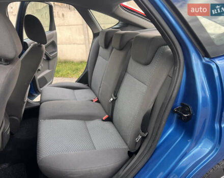 Синий Форд Фокус, объемом двигателя 1.6 л и пробегом 236 тыс. км за 4950 $, фото 10 на Automoto.ua