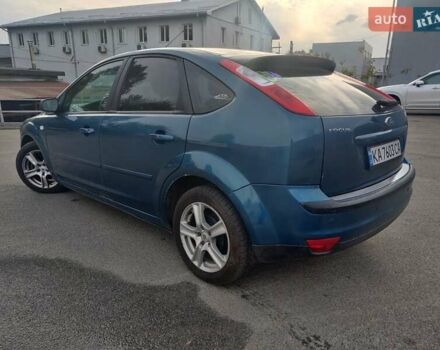 Синій Форд Фокус, об'ємом двигуна 1.6 л та пробігом 285 тис. км за 4200 $, фото 5 на Automoto.ua