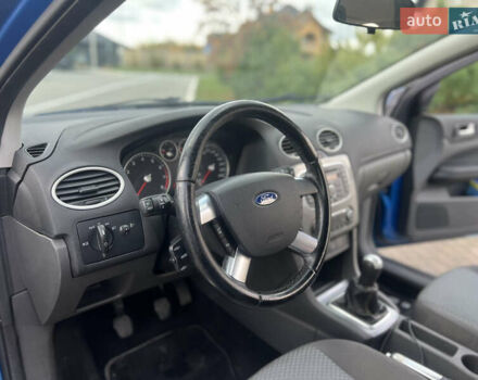 Синий Форд Фокус, объемом двигателя 1.6 л и пробегом 236 тыс. км за 4950 $, фото 15 на Automoto.ua