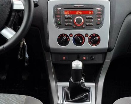 Синий Форд Фокус, объемом двигателя 2 л и пробегом 357 тыс. км за 3900 $, фото 14 на Automoto.ua