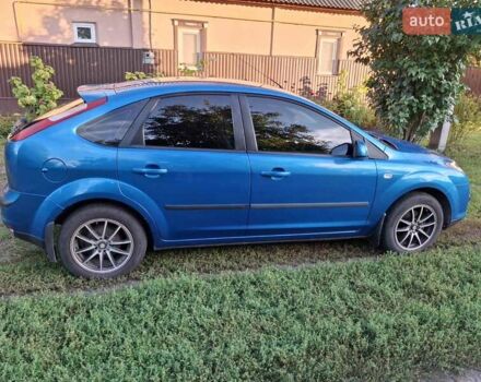Синий Форд Фокус, объемом двигателя 1.6 л и пробегом 230 тыс. км за 5500 $, фото 2 на Automoto.ua