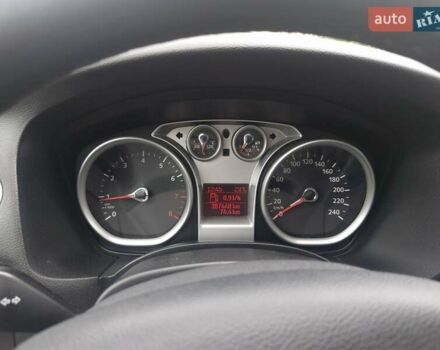 Синій Форд Фокус, об'ємом двигуна 1.6 л та пробігом 307 тис. км за 4700 $, фото 34 на Automoto.ua