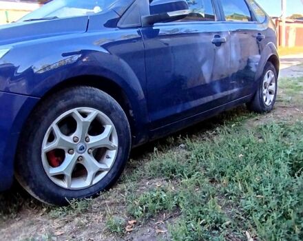 Синий Форд Фокус, объемом двигателя 1.4 л и пробегом 264 тыс. км за 5000 $, фото 3 на Automoto.ua