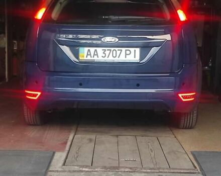 Синий Форд Фокус, объемом двигателя 1.39 л и пробегом 426 тыс. км за 3757 $, фото 1 на Automoto.ua
