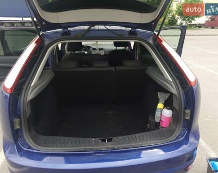 Синій Форд Фокус, об'ємом двигуна 1.6 л та пробігом 307 тис. км за 4700 $, фото 44 на Automoto.ua