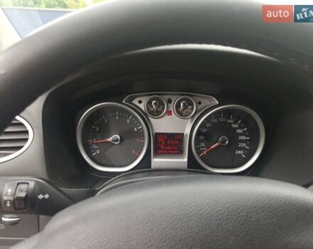 Синій Форд Фокус, об'ємом двигуна 1.6 л та пробігом 307 тис. км за 4700 $, фото 30 на Automoto.ua