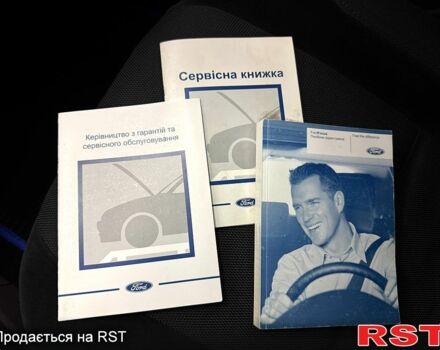 Синій Форд Фокус, об'ємом двигуна 1.6 л та пробігом 171 тис. км за 6300 $, фото 12 на Automoto.ua