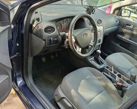 Синий Форд Фокус, объемом двигателя 1.6 л и пробегом 305 тыс. км за 4500 $, фото 5 на Automoto.ua