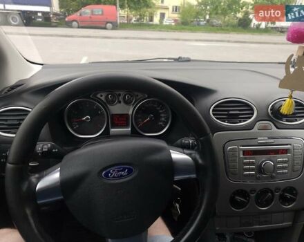 Синій Форд Фокус, об'ємом двигуна 1.6 л та пробігом 307 тис. км за 4700 $, фото 32 на Automoto.ua