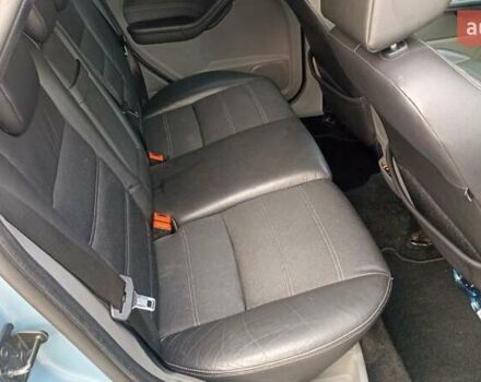 Синий Форд Фокус, объемом двигателя 1.6 л и пробегом 221 тыс. км за 4800 $, фото 9 на Automoto.ua