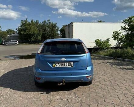 Синій Форд Фокус, об'ємом двигуна 1.6 л та пробігом 268 тис. км за 3800 $, фото 4 на Automoto.ua