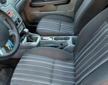 Синий Форд Фокус, объемом двигателя 1.6 л и пробегом 352 тыс. км за 4400 $, фото 3 на Automoto.ua