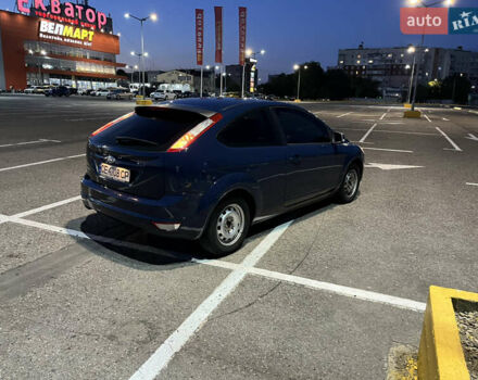 Синій Форд Фокус, об'ємом двигуна 1.4 л та пробігом 216 тис. км за 4200 $, фото 3 на Automoto.ua
