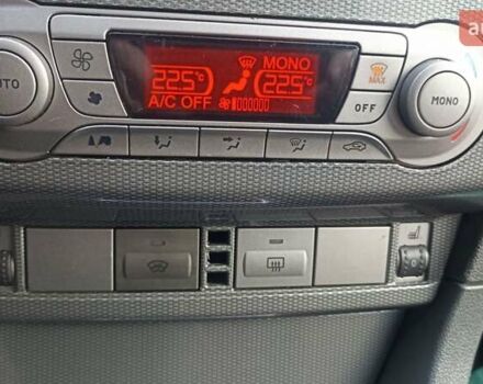 Синий Форд Фокус, объемом двигателя 1.6 л и пробегом 221 тыс. км за 4800 $, фото 13 на Automoto.ua