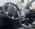 Синий Форд Фокус, объемом двигателя 1.6 л и пробегом 160 тыс. км за 4000 $, фото 5 на Automoto.ua