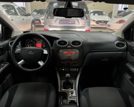 Синій Форд Фокус, об'ємом двигуна 2 л та пробігом 171 тис. км за 6300 $, фото 11 на Automoto.ua