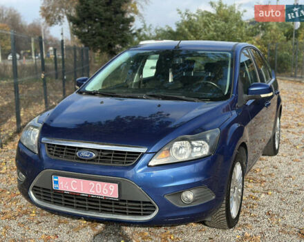 Синий Форд Фокус, объемом двигателя 1.8 л и пробегом 228 тыс. км за 6000 $, фото 5 на Automoto.ua