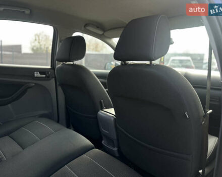 Синий Форд Фокус, объемом двигателя 1.8 л и пробегом 228 тыс. км за 6000 $, фото 43 на Automoto.ua