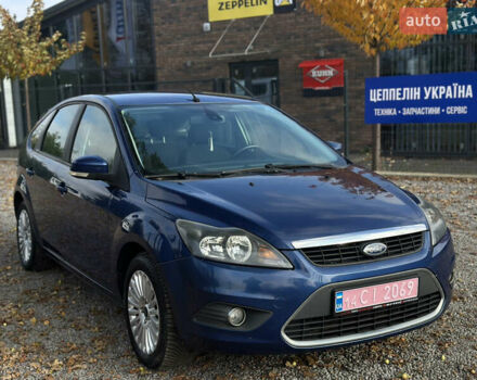 Синий Форд Фокус, объемом двигателя 1.8 л и пробегом 228 тыс. км за 6000 $, фото 2 на Automoto.ua