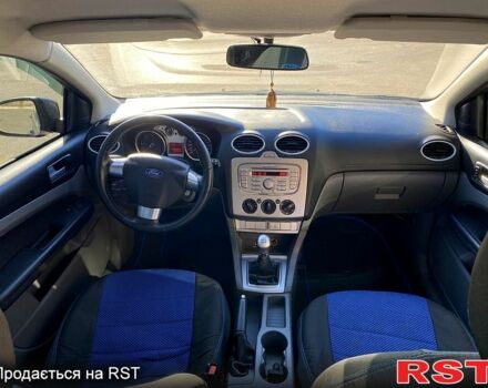 Синій Форд Фокус, об'ємом двигуна 1.6 л та пробігом 261 тис. км за 6000 $, фото 8 на Automoto.ua