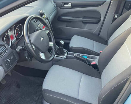 Синий Форд Фокус, объемом двигателя 1.6 л и пробегом 125 тыс. км за 5500 $, фото 13 на Automoto.ua