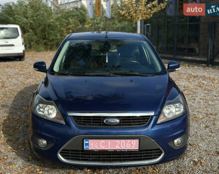 Синий Форд Фокус, объемом двигателя 1.8 л и пробегом 228 тыс. км за 6000 $, фото 4 на Automoto.ua