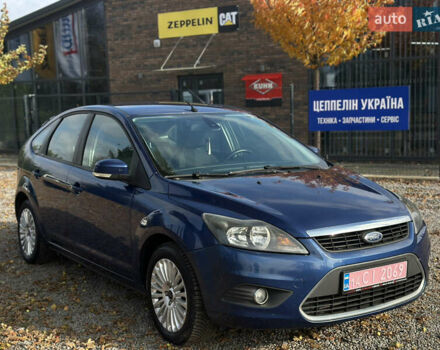Синий Форд Фокус, объемом двигателя 1.8 л и пробегом 228 тыс. км за 6000 $, фото 3 на Automoto.ua