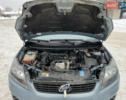 Синий Форд Фокус, объемом двигателя 1.6 л и пробегом 300 тыс. км за 5800 $, фото 40 на Automoto.ua