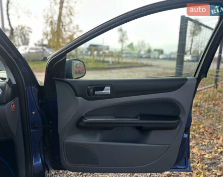 Синий Форд Фокус, объемом двигателя 1.8 л и пробегом 228 тыс. км за 6000 $, фото 45 на Automoto.ua