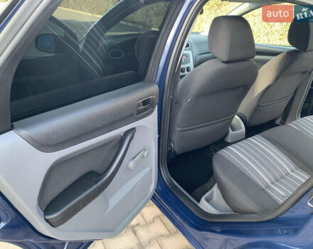 Синий Форд Фокус, объемом двигателя 1.4 л и пробегом 195 тыс. км за 4999 $, фото 30 на Automoto.ua