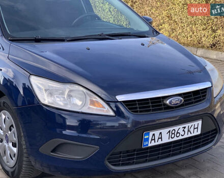 Синий Форд Фокус, объемом двигателя 1.4 л и пробегом 195 тыс. км за 4999 $, фото 2 на Automoto.ua