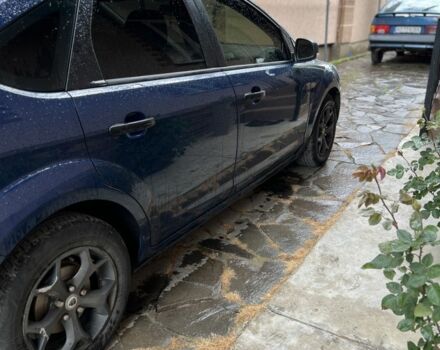 Синій Форд Фокус, об'ємом двигуна 1.4 л та пробігом 268 тис. км за 5500 $, фото 3 на Automoto.ua