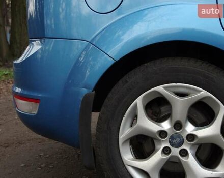 Синій Форд Фокус, об'ємом двигуна 2 л та пробігом 108 тис. км за 8500 $, фото 41 на Automoto.ua