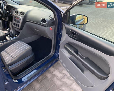 Синий Форд Фокус, объемом двигателя 1.4 л и пробегом 195 тыс. км за 4999 $, фото 24 на Automoto.ua