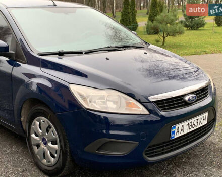 Синий Форд Фокус, объемом двигателя 1.4 л и пробегом 195 тыс. км за 4600 $, фото 11 на Automoto.ua