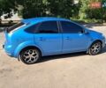 Синий Форд Фокус, объемом двигателя 1.6 л и пробегом 258 тыс. км за 6700 $, фото 4 на Automoto.ua