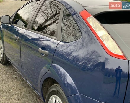 Синий Форд Фокус, объемом двигателя 1.4 л и пробегом 195 тыс. км за 4600 $, фото 17 на Automoto.ua