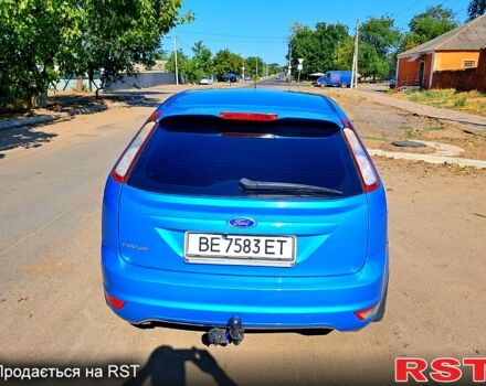 Синий Форд Фокус, объемом двигателя 1.6 л и пробегом 258 тыс. км за 6700 $, фото 4 на Automoto.ua
